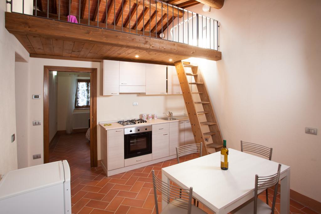 Borgo Alle Mura * Casale Marittimo