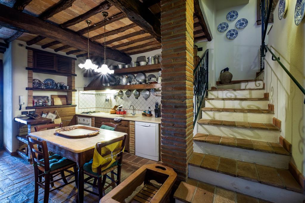Apartment Borgo Alle Mura